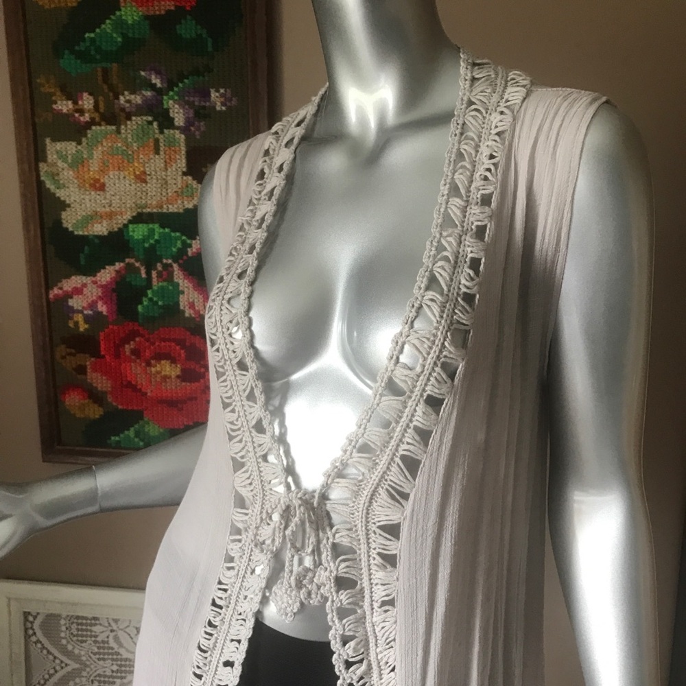 Small Medium Women’s Open Front Crochet Tie Waist Cardigan Vest Taupe Flowing - Picture 5 of 15